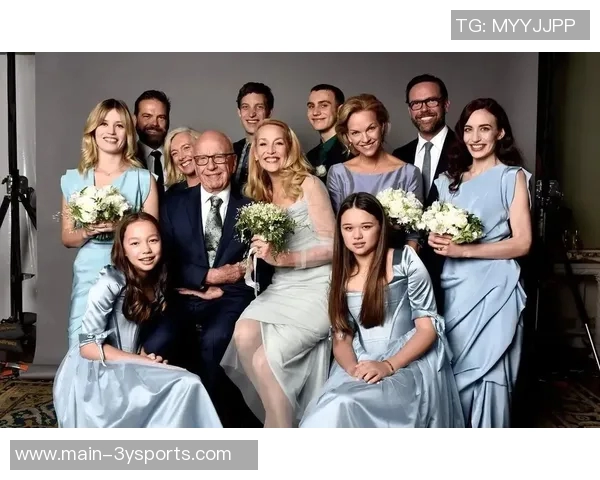 维尼修斯与模特女友甜蜜合影重修旧好感情升温引发热议 维尼修斯与模特女友甜蜜合影重修旧好感情升温引发热议