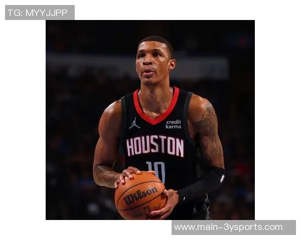 伊森分享狄龙建议称赞乌度卡严格执教风格带来的积极影响 伊森分享狄龙建议称赞乌度卡严格执教风格带来的积极影响