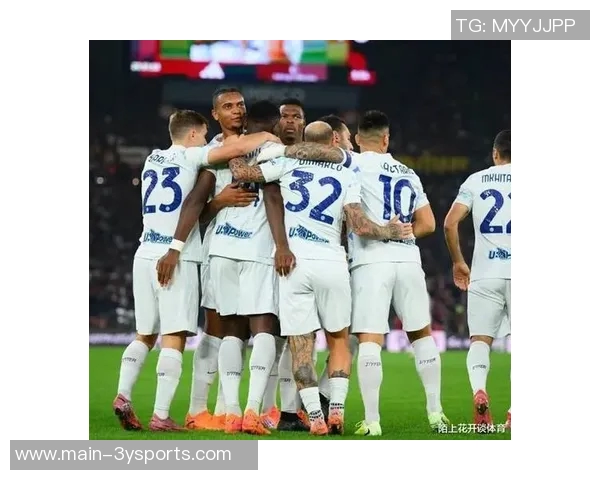 韦斯利全队合练状态回暖有望出战本周末罗马对国米的意甲大战 韦斯利全队合练状态回暖有望出战本周末罗马对国米的意甲大战