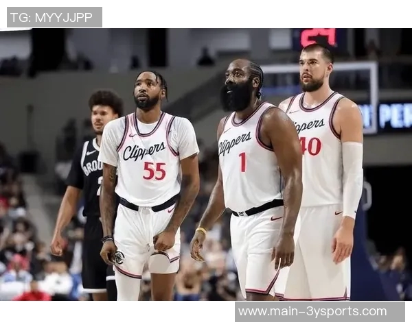 哈登谈客场逆转困难称这是一场防守大战需全力以赴才能争胜 哈登谈客场逆转困难称这是一场防守大战需全力以赴才能争胜