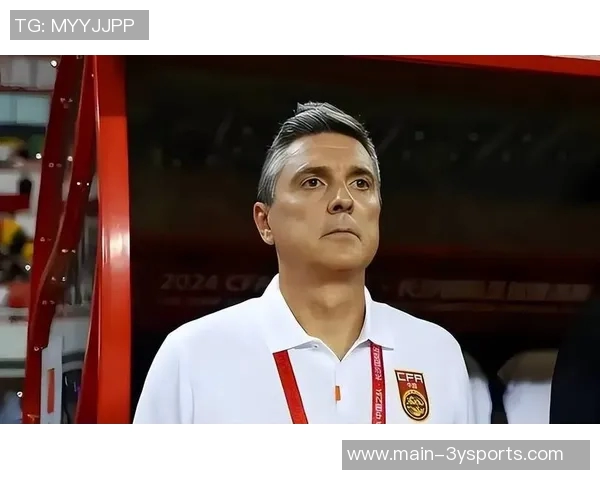 拜合拉木启程新疆飞往深圳随后直奔肇庆加入U22国足集训